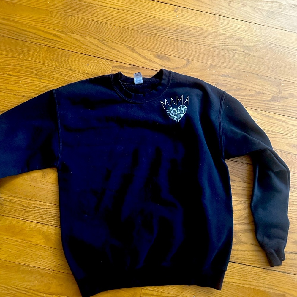 Black “Mama” sweatshirt